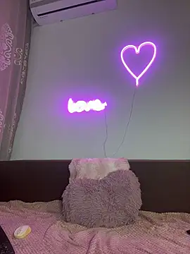 Sabrinedivinee webcam