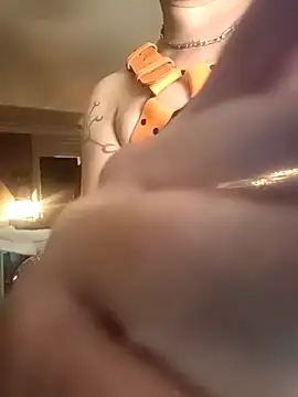Titilouonlyf69 webcam