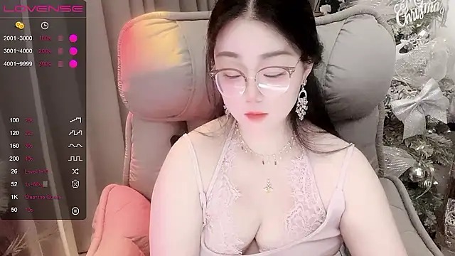 Monica-666888- webcam