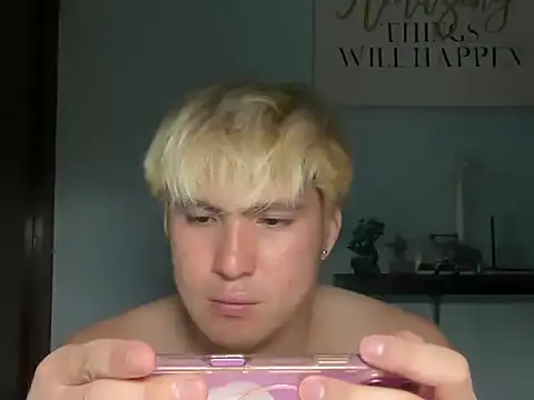 kingdirtyfog (M young) - Im broke, SPOIL UR HOT BOYTOY here!!
