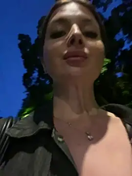 KrisMagnoly webcam