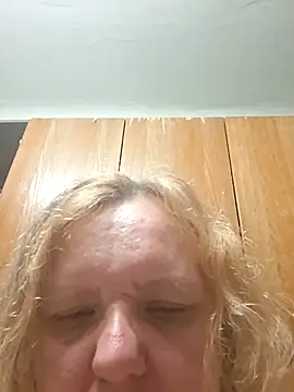 SonyaMarmeladx live cam on StripChat