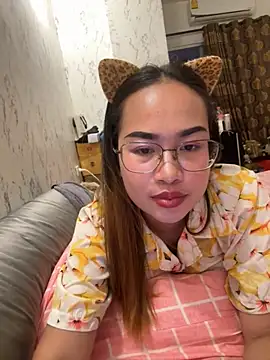 Ponthip webcam