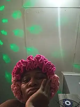 CocoBootyyy webcam