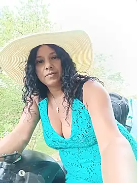 esmeralda_li webcam