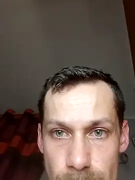 Crazzy_Maiky webcam