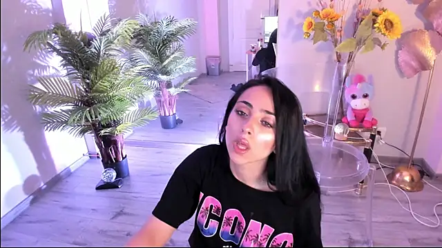 Cupcake_Izzy webcam
