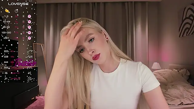 sashaloveyou (F young) - Shake juicy ass <3