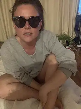 Mia_Winters webcam