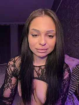 Olivia_Noor webcam