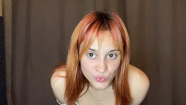 lovely_redhead webcam