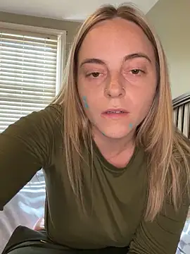 jaseyrae (F young) - Tip 75tks for 3 nude pics
