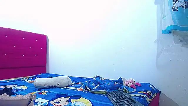 candy_dustano691 webcam