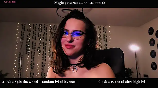 Alicia_x_art webcam
