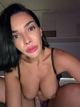 krissiswrld- webcam