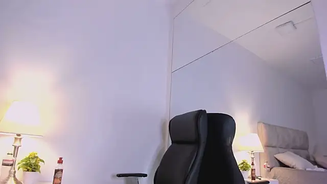 Chriss_Diamond webcam