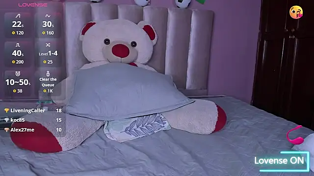 ORIANNA_21 webcam