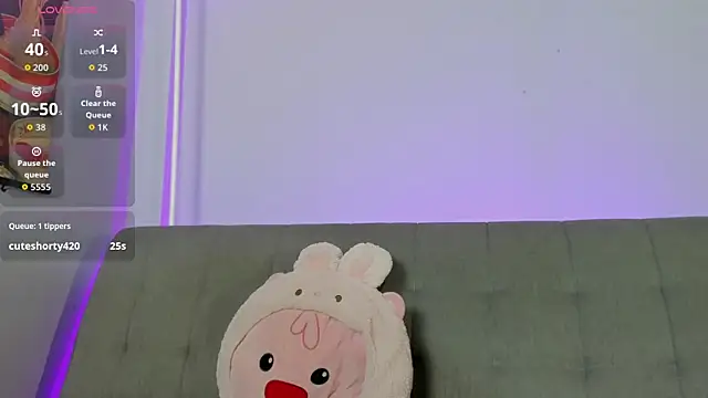 is_petite webcam