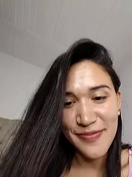 DaniRivers_ webcam