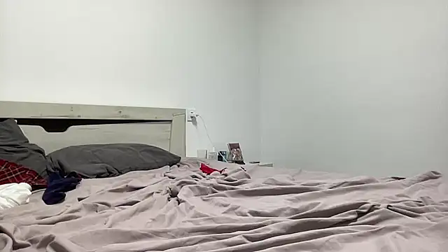 Leeka_08 webcam