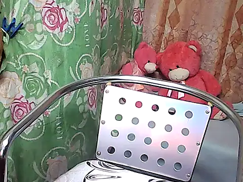 hotwetgran webcam