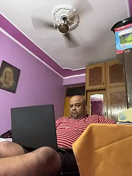 Dick_6inches_Delhi webcam