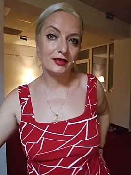 LadyTouch webcam