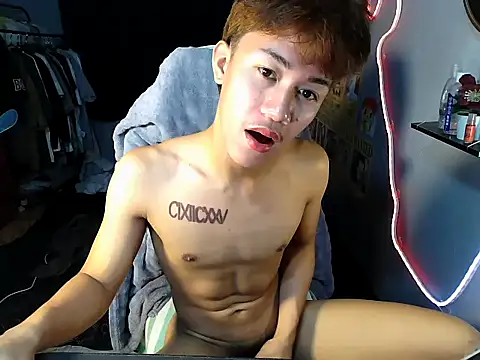 naughtyboyloy_0 webcam