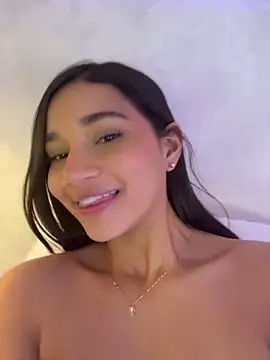 AlessiaVallmont webcam