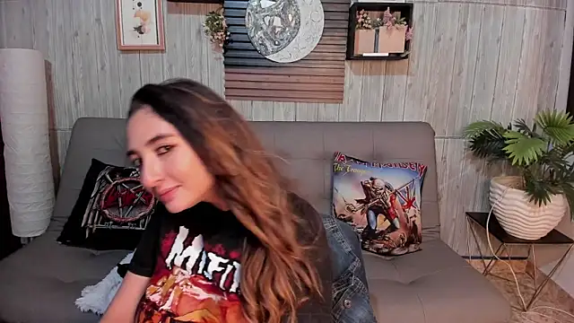 Alucarda666 webcam