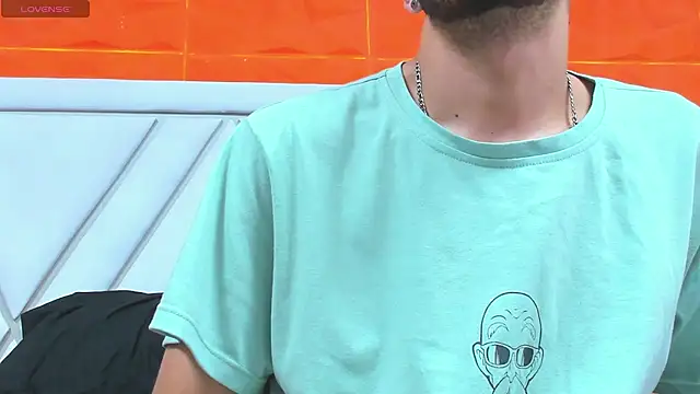 CHRIS_GREY webcam