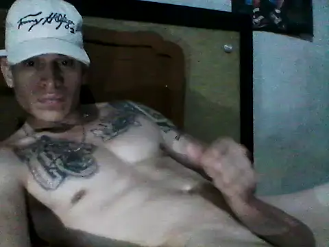 kanonbigcock90 webcam