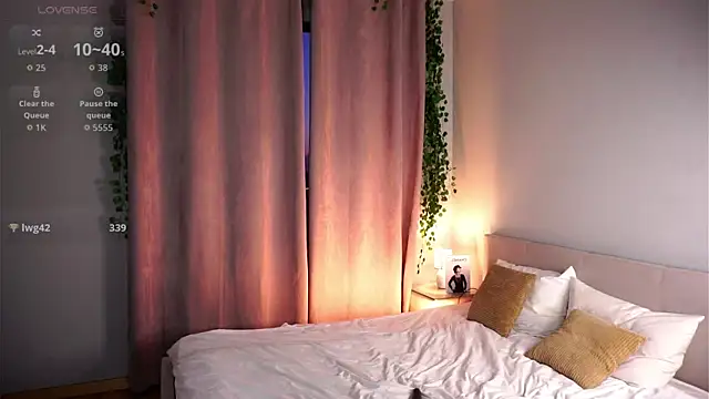 AmparoCilek webcam