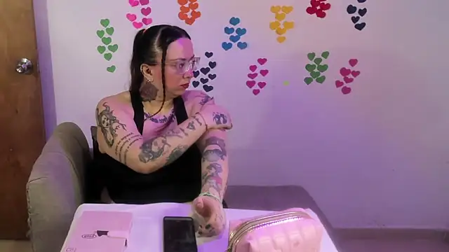 MiaYMolly webcam