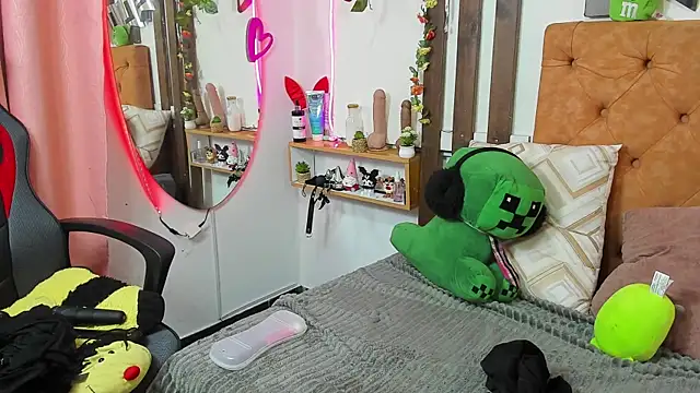 MeowMota_ webcam