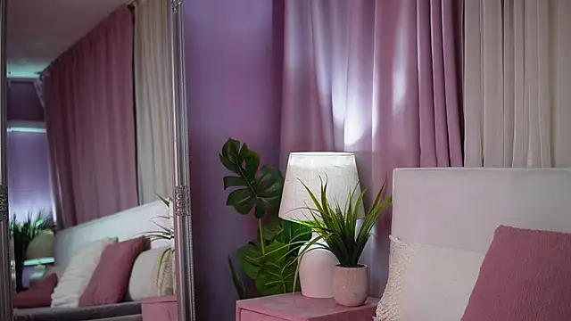 AmeliaBarbie webcam