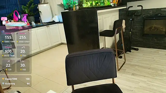 Layla- webcam