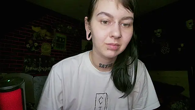 MessalinaOfficial webcam