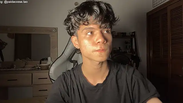 OopsAgain_ webcam