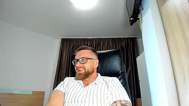 Findom_guy webcam