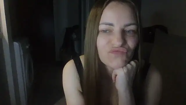 annadiamond1 - AnnaDiamond1's free webcam - UK Sex Cams