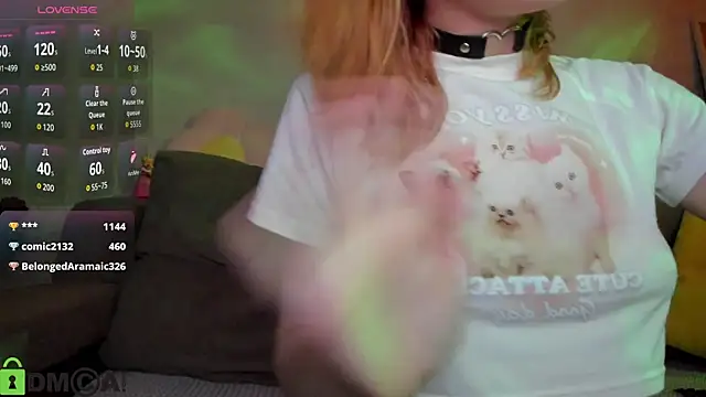 little_chips - Little_Chips's free webcam - UK Sex Cams