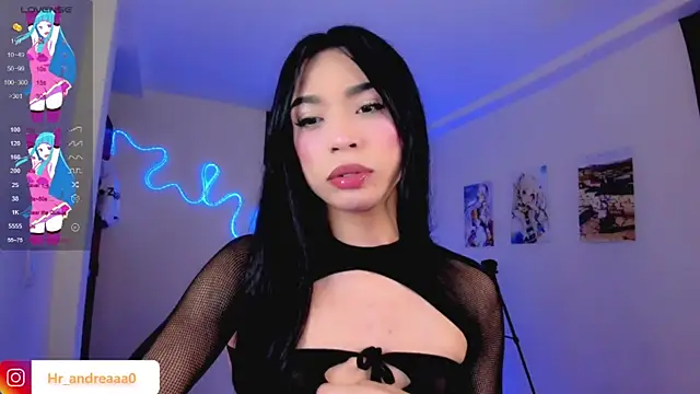 IamAndrea01 live cam on StripChat