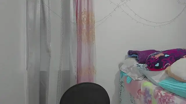 HARLEYNAPIER webcam