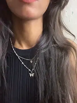 Aayushi_Here webcam