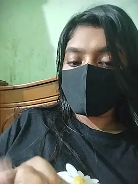 Disha_Nur0 webcam