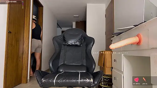 Maxx_valiant webcam