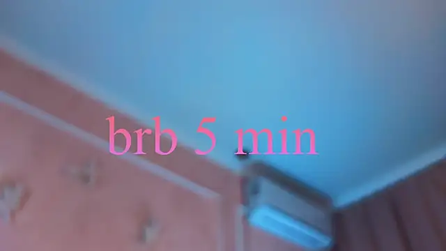 AveriRigby webcam