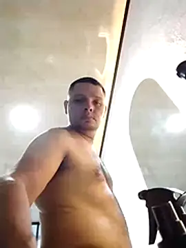 EnzoDesire webcam