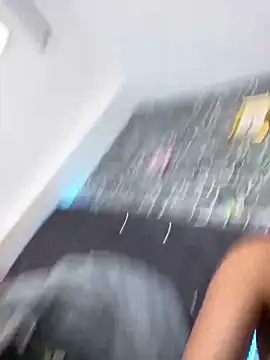 taty_juts webcam